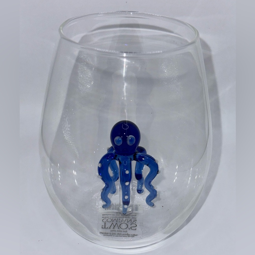 New! Two’s Company Blown Glass Blue Octopus Glass 21oz Drink Cup Wine Cocktail